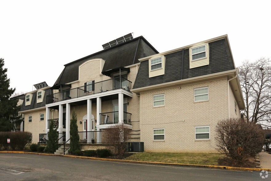 Shannon Glenn Apartments 280 Shamrock Ct Evansville IN 47715