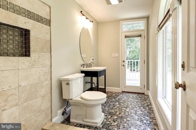 Building Photo - 11501 Skipwith Ln