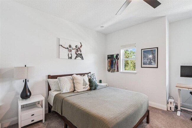 Building Photo - 534 Wishbone Ln