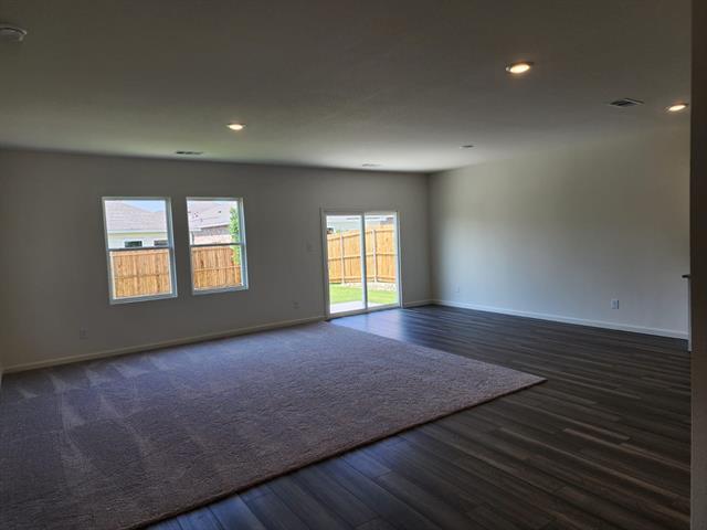 Building Photo - 4921 Weymouth Dr