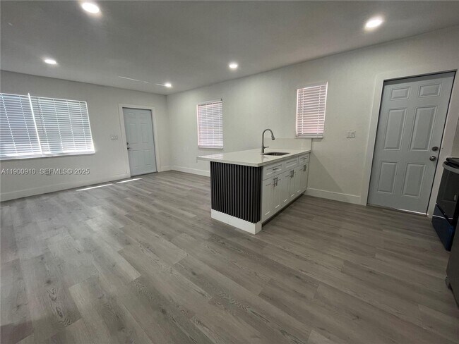 Building Photo - 1923 NW 66th St