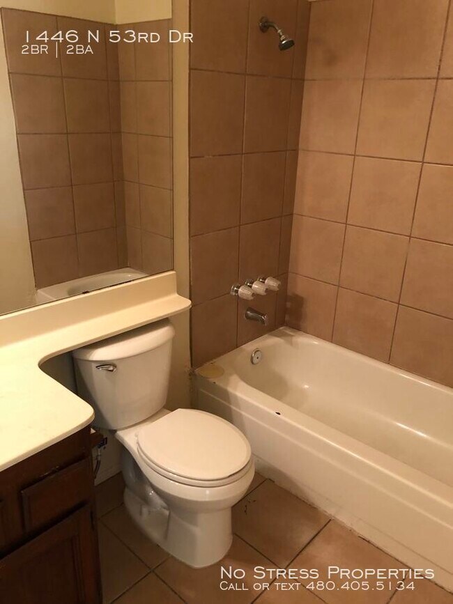Building Photo - 2 Bedroom Townhome at 53rd Ave and McDowell!