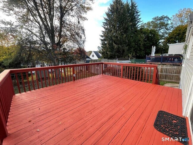 Building Photo - 55 Bronx Ave