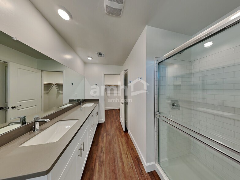 Building Photo - 6156 W Paseo Hilario
