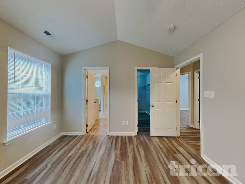 Building Photo - 6309 McIntyre Ridge Dr