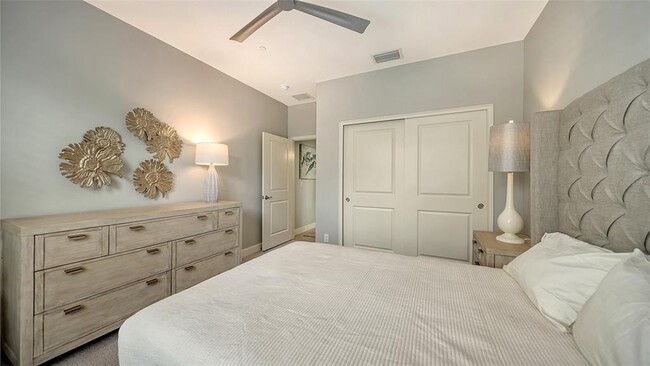 Building Photo - 13609 Messina Loop