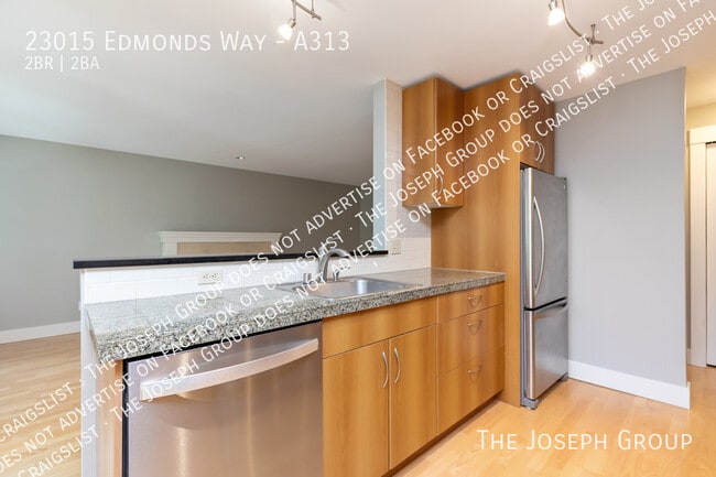 Building Photo - 23015 Edmonds Way