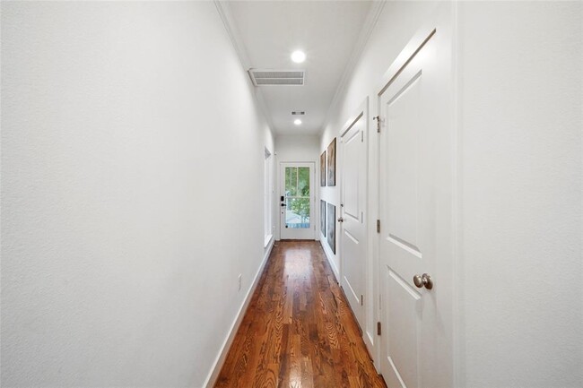 Building Photo - 3400 Castor St
