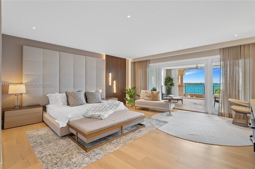 Building Photo - 5242 Fisher Island Dr