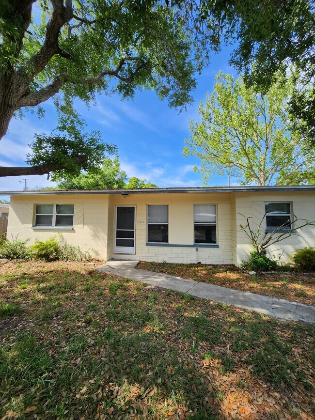 Building Photo - 9319 91 TER SEMINOLE