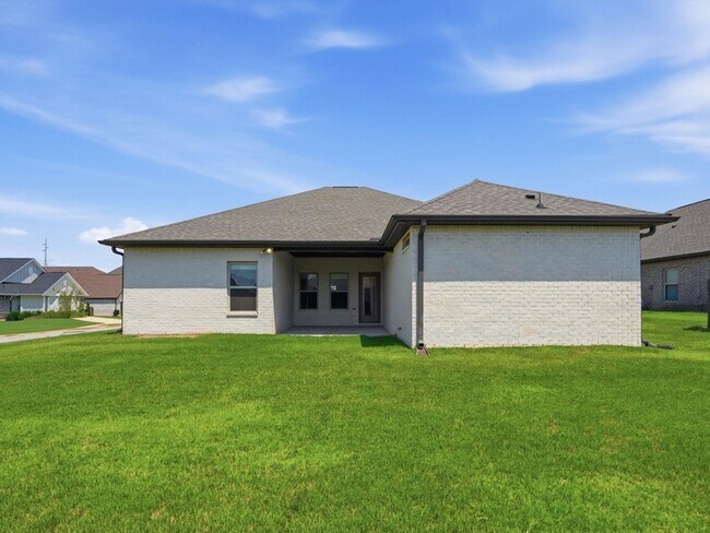 Building Photo - 112 Missouri Dr