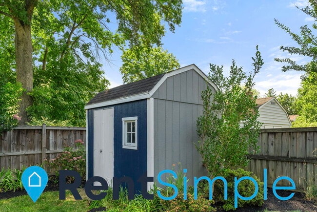 Building Photo - 6813 Kincaid Ave