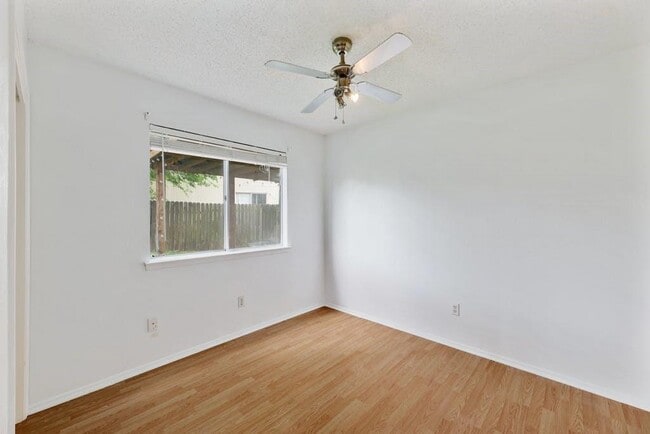 Building Photo - 7601 Woodstone Cove