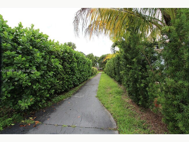 Building Photo - 14740 SW 108th Terrace