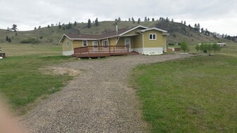 1 A lot - 2 Meadowlark Sq