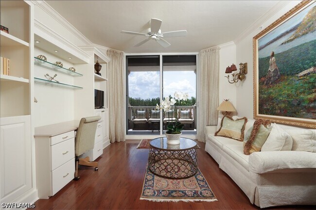 Building Photo - 8787 Bay Colony Dr