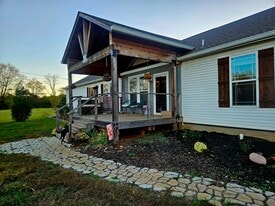 Building Photo - 1508 Richardson Rd