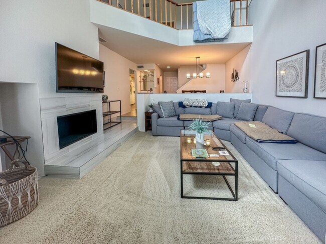 Building Photo - Tierrasanta Furnished Short-Term Rental