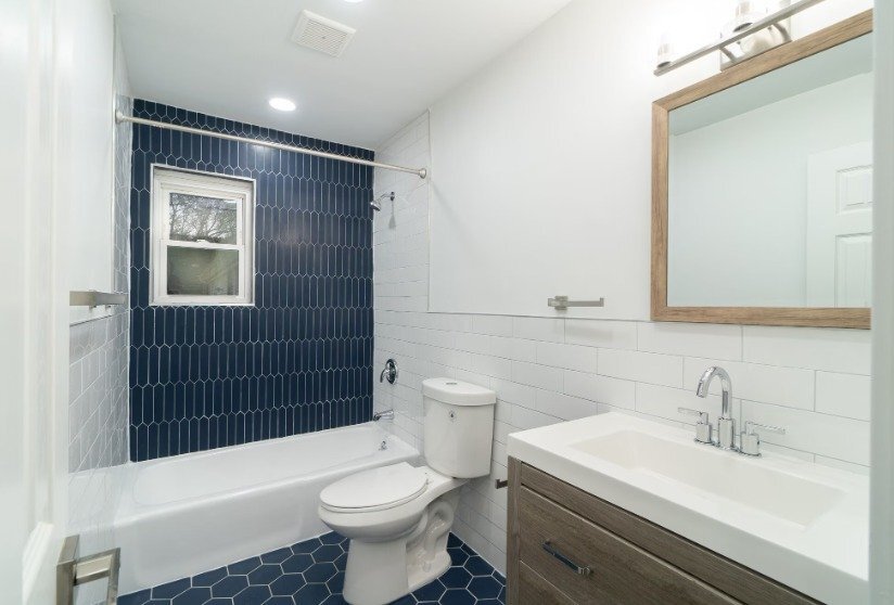 Building Photo - 500 Adams Ln