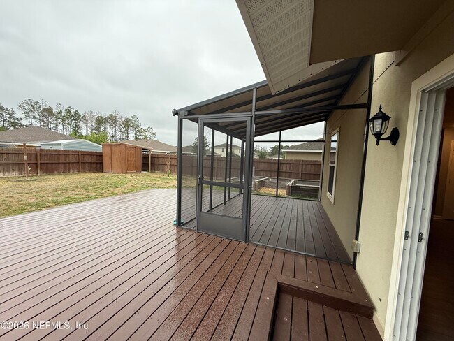 Building Photo - 8574 Newnan Lk Dr