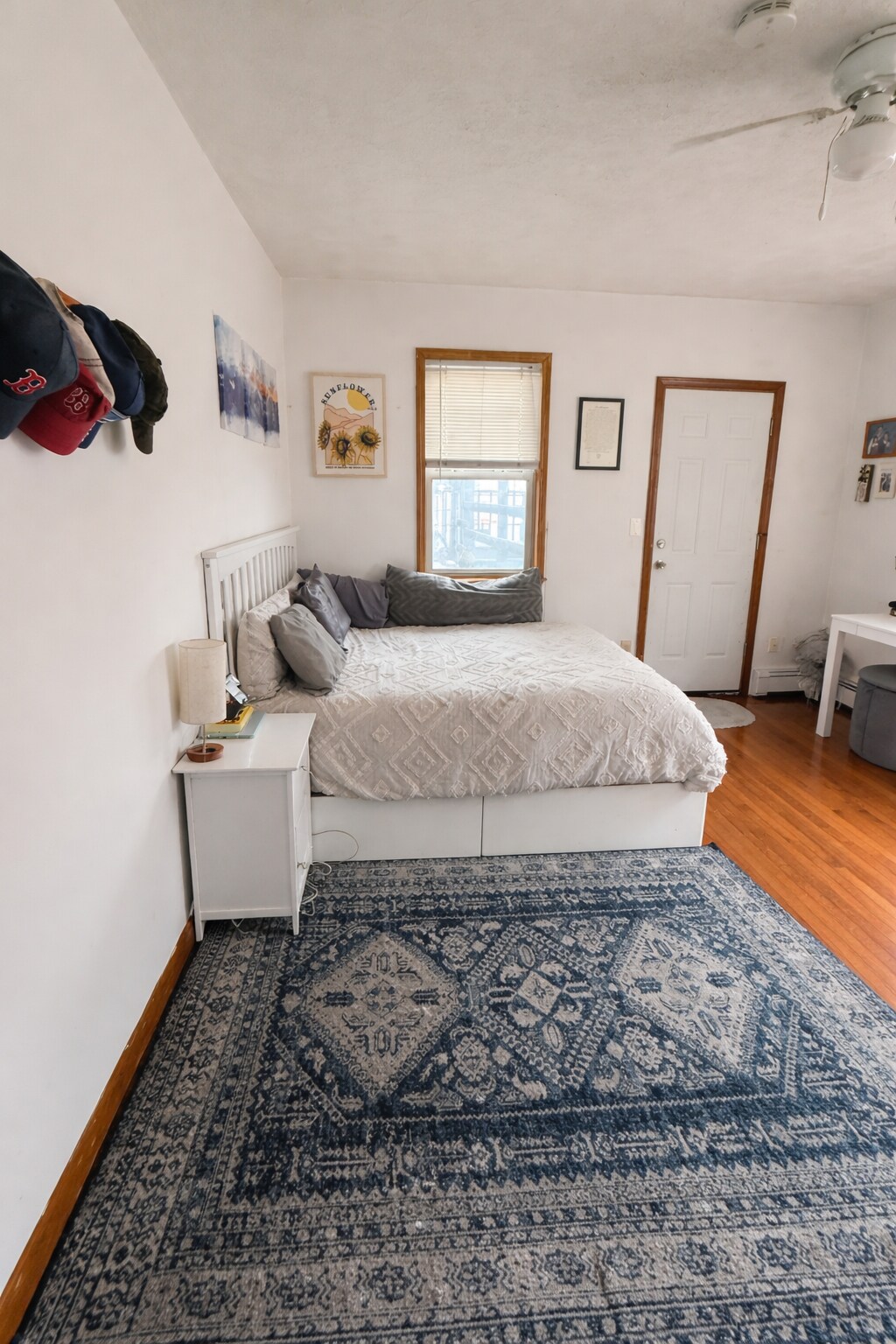 Building Photo - 585 Somerville Ave