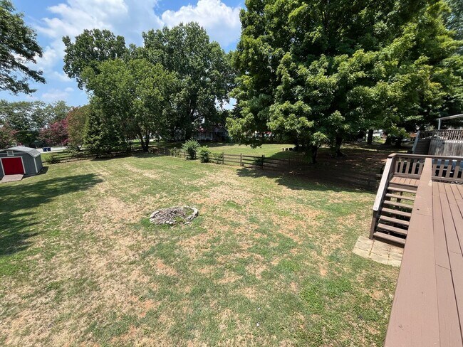 Building Photo - 1775 Ralee Dr