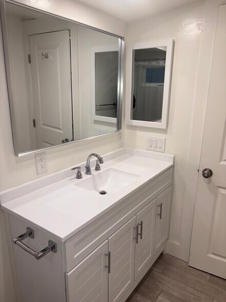 Bathroom - 1207 Humboldt St