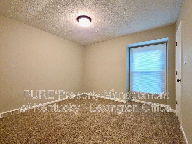 Building Photo - 2853 Snow Rd