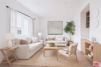 Building Photo - 14606 Sylvan St