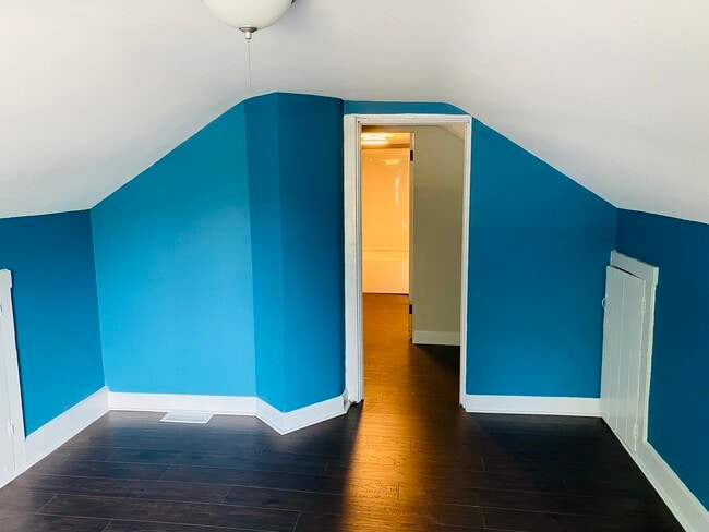 Building Photo - 1556 King Ave Rd