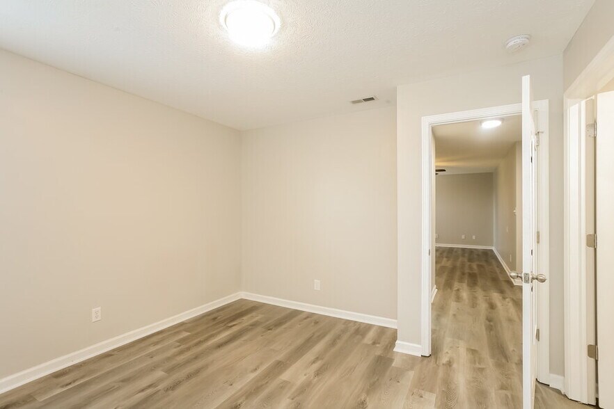 Building Photo - 1284 Constitution Dr