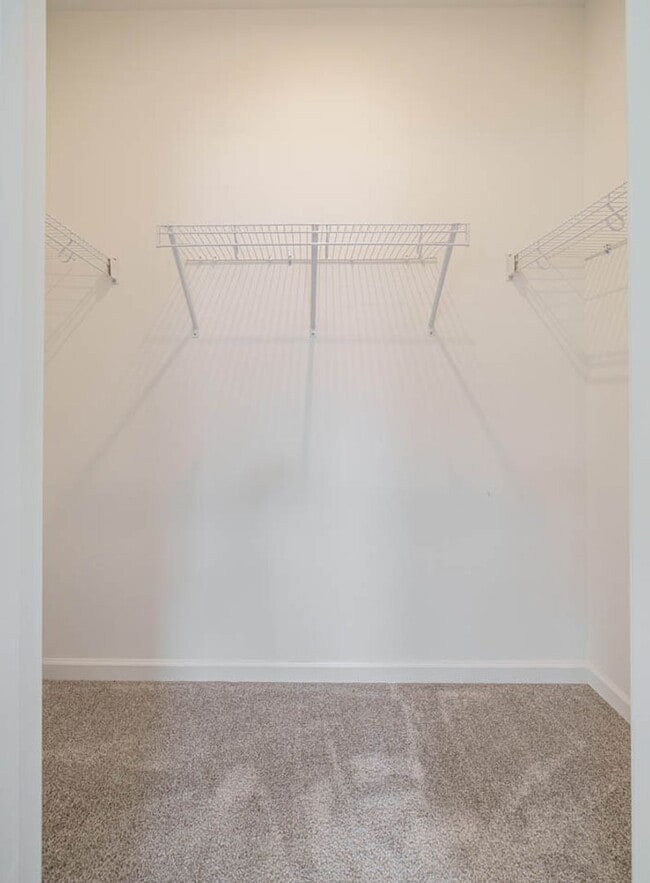 Building Photo - 838 Oak Center Dr