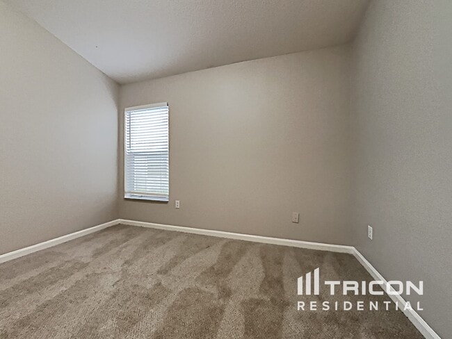 Building Photo - 7848 Mariners Harbour Dr