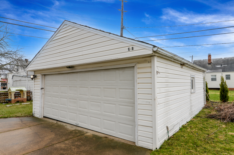 Building Photo - 12328 Grannis Rd