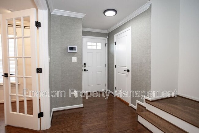 Building Photo - 2023 Serviceberry Rd