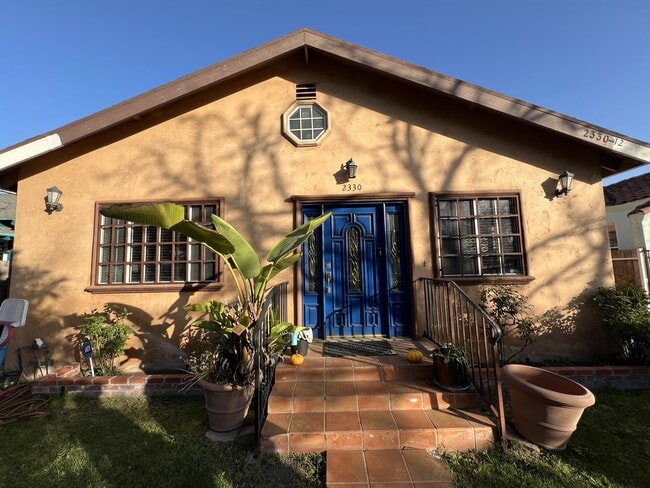 Building Photo - 2330 S Mansfield Ave