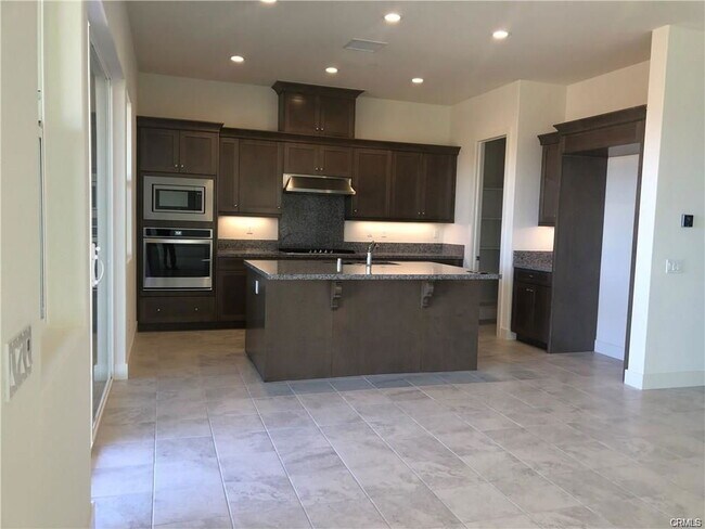 Building Photo - 19042 Martino Ct