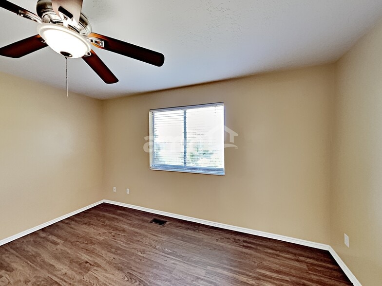 Building Photo - 5729 S 4075 W