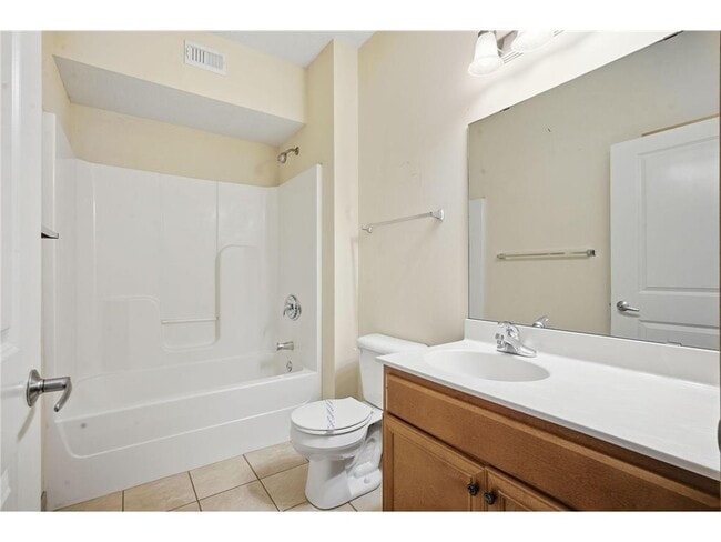 Building Photo - 1505 5th St N