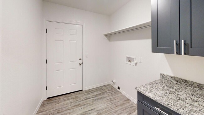 Building Photo - 2617 Aldrich Rd