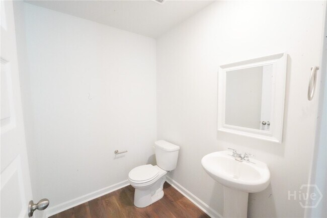 Building Photo - 467 Coconut Dr