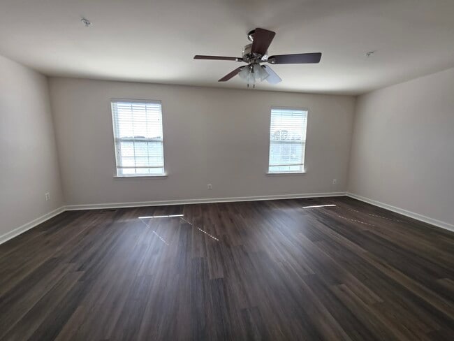 Building Photo - 234 Garrison Way