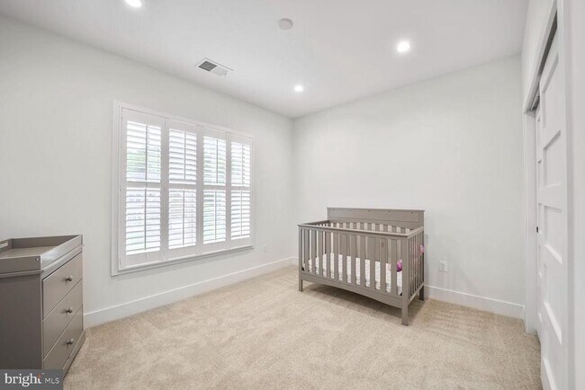 Building Photo - 4804 Bridle Ridge Rd
