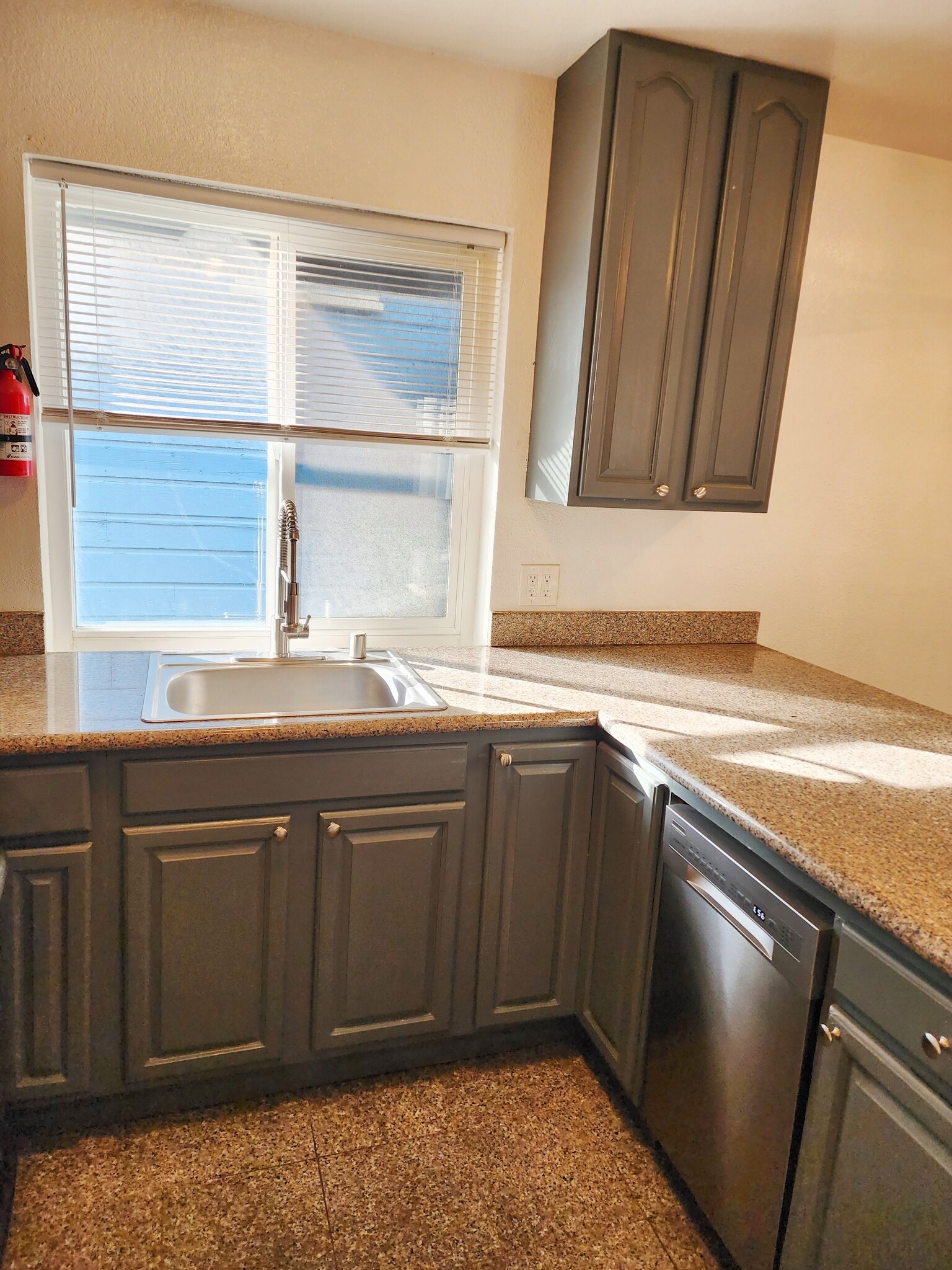 Building Photo - 1074 18th Street