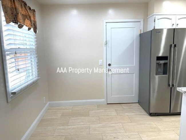 Building Photo - Pleasant HIll 3 bedroom 2 bath Great locat...
