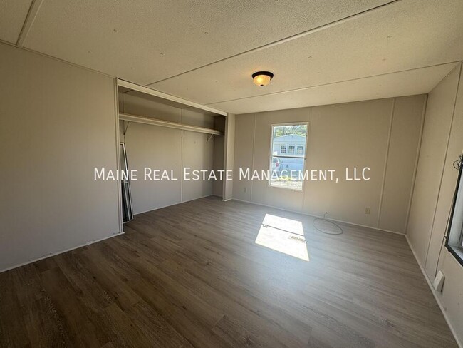Building Photo - 129 Harrison St