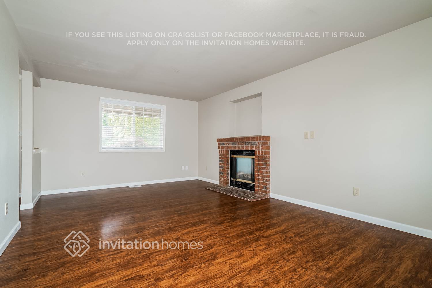 Building Photo - 25107 23rd Ct S