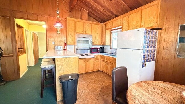 Building Photo - 52111 Acorn Ln