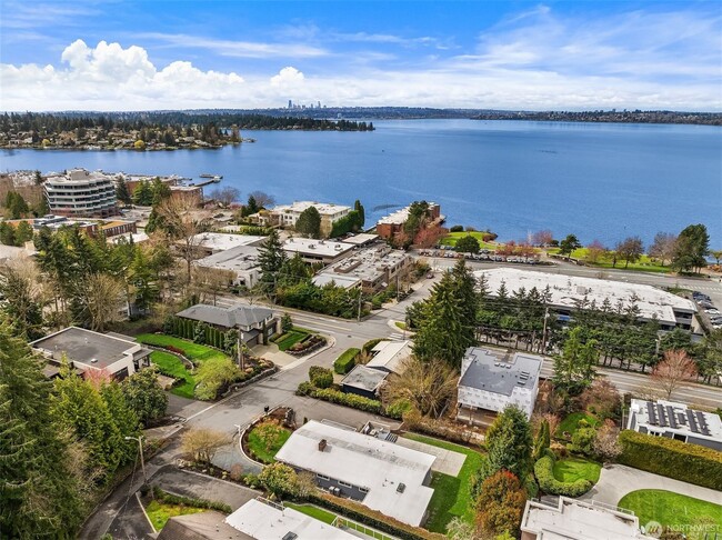 Building Photo - VIEWS, VIEWS, VIEWS!! Stunning & LARGE 4-B...