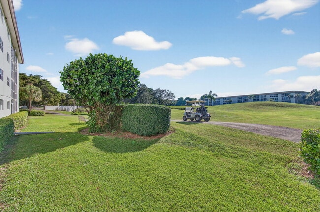 Building Photo - 3502 Bimini Ln